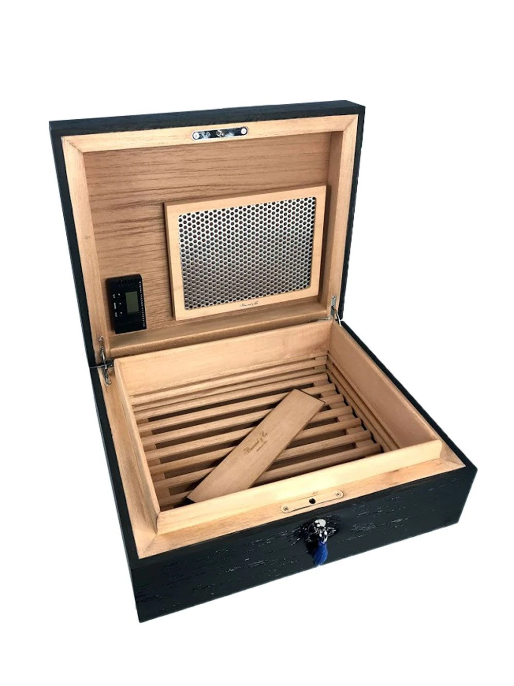 Brizard & Co Airflow Humidor - Black Oak 4 Brizard & Co Airflow Humidor - Black Oak - Image 2