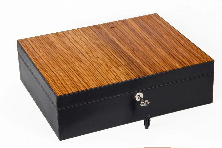 Brizard & Co Sunset Black & Zebrawood Airflow Humidor 3 Brizard & Co Sunset Black & Zebrawood Airflow Humidor