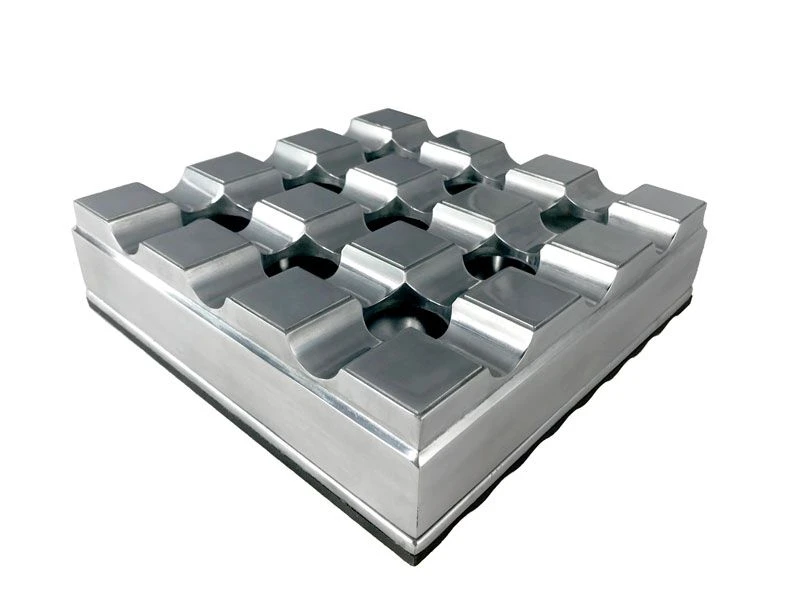 Club All Metal Cast Body Grid Design Ashtray 4 Club All Metal Cast Body Grid Design Ashtray - Image 2