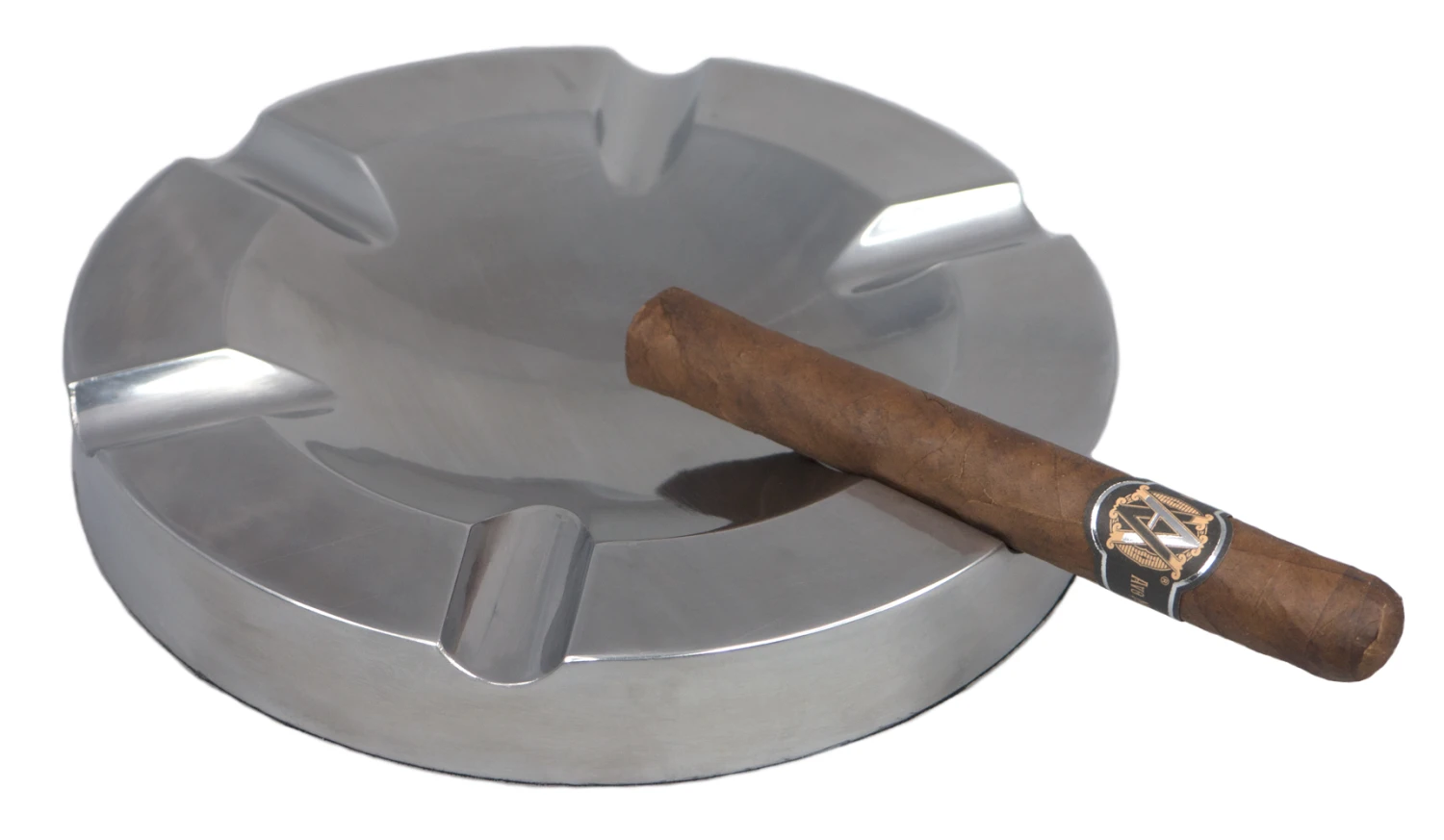 Visol Designer Boardroom Round Metal Cigar Ashtray 4 Visol Designer Boardroom Round Metal Cigar Ashtray - Image 2
