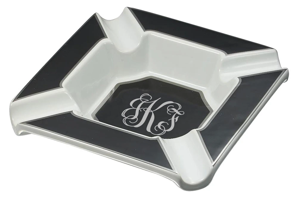 Visol Festus Large Cigar Ashtray - Matte Black And Silver 6 Visol Festus Large Cigar Ashtray - Matte Black And Silver - Image 4