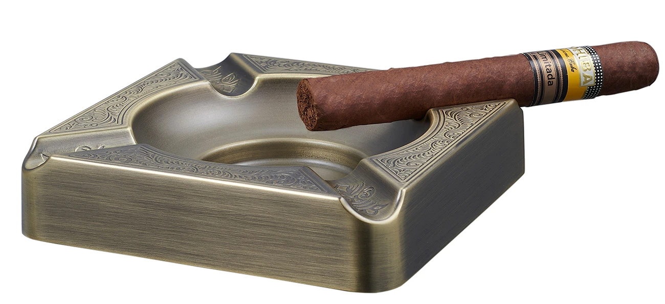 Visol Heavyweight Antique Brass Cigar Ashtray 5 Visol Heavyweight Antique Brass Cigar Ashtray - Image 3