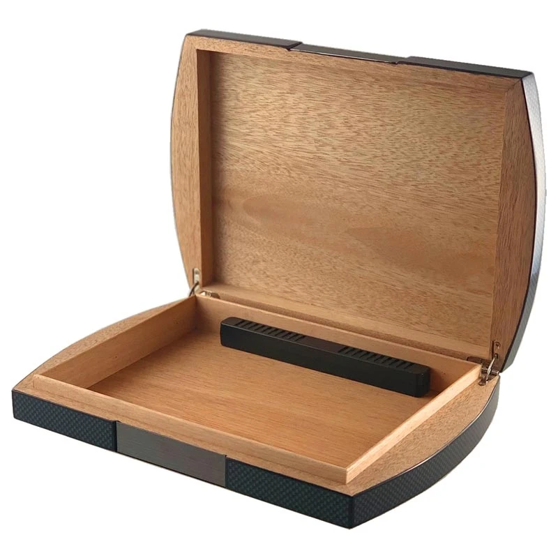 Visol Prosperio Carbon Fiber Cigar Humidor - Holds Up To 20 Cigars 4 Visol Prosperio Carbon Fiber Cigar Humidor - Holds Up To 20 Cigars - Image 2